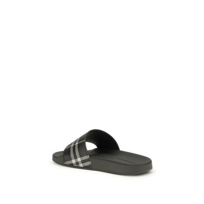 Burberry Bicolor Polyurethane Slippers